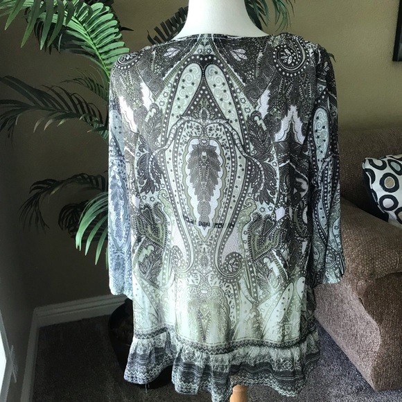 Macys Style & Co semi sheer top with stretch tank - Picture 5 of 6